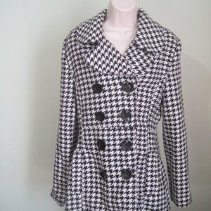 Rue 21 Long Sleeve Button Up Casual Checked Coat Womens Size Medium Black White